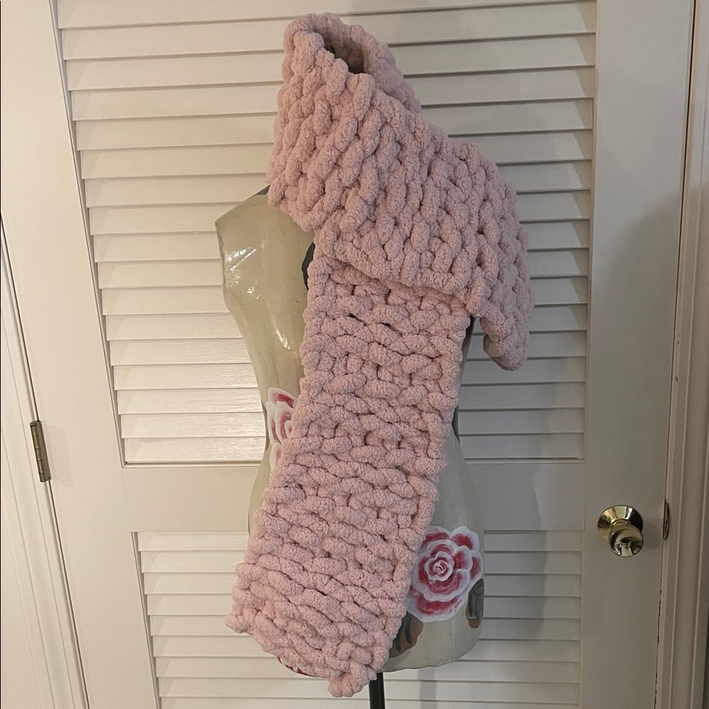 Hand Knit Chunky Chenille Soft Pink Slight Curvature Knit Scarf
